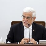 انتقاد محمدرضا عارف از دخالتهای غیرتخصصی در زمینه بهداشت و درمان انتقاد محمدرضا عارف از دخالتهای غیرتخصصی در زمینه بهداشت و درمان