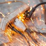 حادثه دلخراش در جاده روانسر: کارگر ۴۰ ساله قربانی برقگرفتگی شد حادثه دلخراش در جاده روانسر: کارگر ۴۰ ساله قربانی برقگرفتگی شد