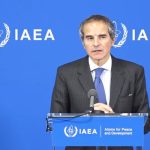 گروسی: من کانال باز گفتگو با پوتین را حفظ می‌کنم