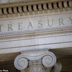 تحریم‌های جدید آمریکا علیه ۳۲ فرد و نهاد در ارتباط با برنامه موشکی ایران