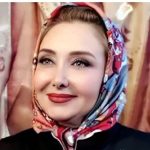 بوسه پسر جوان بر پیشانی کتایون ریاحی + عکس بوسه پسر جوان بر پیشانی کتایون ریاحی + عکس