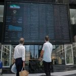 بورس سبزپوش شد / بازگشت شاخص کل به رشد بورس سبزپوش شد / بازگشت شاخص کل به رشد