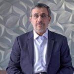 احمدی‌نژاد بعد از مدت‌ها آفتابی شد+ فیلم