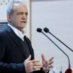 پزشکیان با لباس ورزشی در جمع شاگردان قلعهنویی+ عکس پزشکیان با لباس ورزشی در جمع شاگردان قلعهنویی+ عکس