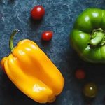 اصرار سعید جلیلی برای دوشیدن گاو نر + فیلم