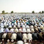 اقامه نماز طلب باران در قزوین+ عکس اقامه نماز طلب باران در قزوین+ عکس