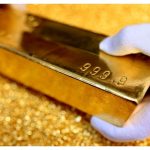 قیمت طلای جهانی امروز سه شنبه ۲۰ آبان ماه ۱۴۰۴/فلز زرد در مسیر افزایش قیمت
