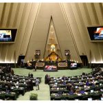 تصویری خبرساز از رسایی در صحن علنی مجلس تصویری خبرساز از رسایی در صحن علنی مجلس