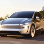 لحظه پودر شدن و سوختن ۲۴ خودروی برقی تسلا+ فیلم