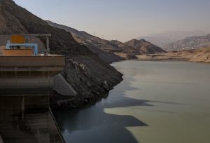 زنگ خطر کمآبی در سد لتیان با کاهش شدید ذخایر+ فیلم زنگ خطر کمآبی در سد لتیان با کاهش شدید ذخایر+ فیلم