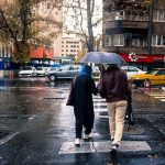 وضعیت آب و هوای فردا / بارش باران و برف در نواحی شمال تهران و چند استان