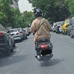 موتور سواری خانم چادری در خیابانهای تهران+ فیلم موتور سواری خانم چادری در خیابانهای تهران+ فیلم