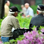 جنجال قطع بیمه تکمیلی بازنشستگان / مجلس وارد میدان شد