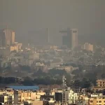 کارگروه اضطرار آلودگی هوای تهران تشکیل شد/ ادارات تهران فردا سه شنبه ۴ آذر ۱۴۰۴ تعطیل شد؟