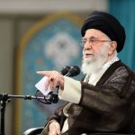 از اسراف در آب، نان، گاز و بنزین پرهیز شود