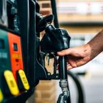 قیمت نهایی بنزین اعلام شد/ خبر فوری یک نماینده درباره تغییر مصوبه بنزینی دولت