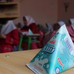 توزیع شیر در مدارس ابتدایی ۲۰ استان کشور توزیع شیر در مدارس ابتدایی ۲۰ استان کشور