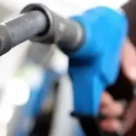 عضو کمیسیون اقتصادی مجلس: دولت یک ریال هم بابت خرید بنزین پول نمیدهد و همه هزینهها از نفت ملی پرداخت میشود عضو کمیسیون اقتصادی مجلس: دولت یک ریال هم بابت خرید بنزین پول نمیدهد و همه هزینهها از نفت ملی پرداخت میشود