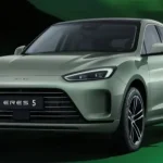 ماموت خودرو محموله جدید ERES HM5 مدل 2025 را وارد ایران کرد ماموت خودرو محموله جدید ERES HM5 مدل 2025 را وارد ایران کرد