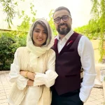 ژست مادرانه مونا کرمی در ماشین لاکچریش + عکس جدید