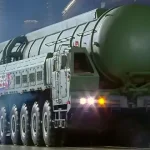 نمایش سلاح هسته‌ای مخوف کره شمالی؛ موشک بالستیک هواسونگ-20، خاک آمریکا را در تیررس دارد