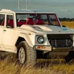 آشنایی با لامبورگینی LM002؛ وقتی گاو وحشی تصمیم می‌گیرد سوپرتراک بسازد