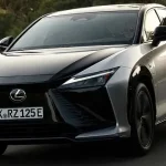 لکسوس RZ مدل 2026 با درگاه شارژ تسلا و فناوری Plug & Charge رونمایی شد