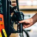 عامل اصلی ناترازی بنزین و آلودگی هوا مشخص شد؛ نصف خودروهای کشور فرسوده‌اند!