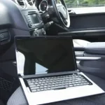 چرا هرگز نباید لپ تاپ خود را در خودرو رها کنید (چه در هوای گرم و چه سرد)