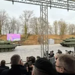 آلمان و نروژ تانک‌های جدید Leopard 2A8 را رونمایی کردند