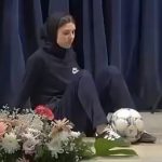 لحظه شکسته شدن رکورد جهانی لمس توپ با ساق پا توسط بانوی ایرانی لحظه شکسته شدن رکورد جهانی لمس توپ با ساق پا توسط بانوی ایرانی