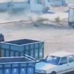 لحظه هولناک تصادف یک تریلی با خودروی سواری + فیلم