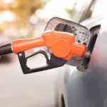 سخنگوی دولت: قصدی برای تغییر قیمت بنزین سهمیه‌ای نداریم