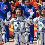 فاجعه در فضا: ۳ فضانورد چینی پس از برخورد زباله فضایی سرگردان شدند