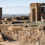 زنگ خطر برای کاخ خشایارشا؛ هدیش دچار پوکی سنگ شده است! زنگ خطر برای کاخ خشایارشا؛ هدیش دچار پوکی سنگ شده است!