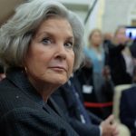 رئیس دفتر کاخ سفید: ترامپ الکلی است رئیس دفتر کاخ سفید: ترامپ الکلی است