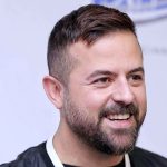 موهای سفید و باورنکردنی هومن سیدی کارگردان سریال وحشی/ عکس