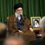 رهبر انقلاب: رفتار برخی دستگاهها انتقال ارزشهای شهدا را نشان نمیدهد رهبر انقلاب: رفتار برخی دستگاهها انتقال ارزشهای شهدا را نشان نمیدهد