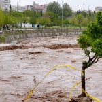 افزایش نگران‌کننده قربانیان سیل اندونزی: فاجعه انسانی با بیش از ۹۰۰ کشته و ۳۸۰ مفقود