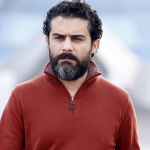 وحید رهبانی بازیگر سریال گاندو: من با خودم ازدواج کردم و ازدواج با کسی دیگه برام کنسله + فیلم