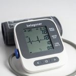 برتر های فشارسنج دیجیتال 1404: راهنمای کامل خرید و مقایسه مدل‌ها