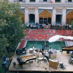 از تختجمشید تا سرای مشیر؛ لحظهای نادر از جشن هنر شیراز با حضور آهنگساز آلمانی از تختجمشید تا سرای مشیر؛ لحظهای نادر از جشن هنر شیراز با حضور آهنگساز آلمانی