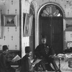 خبرخوانی ناصرالدین شاه؛ گوشه‌ای از زندگی سلطنتی در عصر قاجار