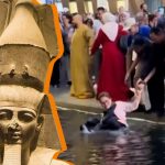 جادوی رامسس دوم؛ مجسمهای که بازدیدکنندگان را به آب میاندازد! (ویدیو) جادوی رامسس دوم؛ مجسمهای که بازدیدکنندگان را به آب میاندازد! (ویدیو)