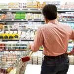 هزینه‌ها کمر مردم را شکست/ گزارش بانک مرکزی از تورم کالاهای اساسی و خدمات