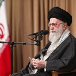 پیگیری وضعیت سلامت رضا امیرخانی از سوی مقام معظم رهبری پیگیری وضعیت سلامت رضا امیرخانی از سوی مقام معظم رهبری