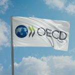 چشم‌انداز اقتصاد جهانی با امید و ریسک‌های تجارت