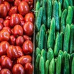 افزایش چشمگیر قیمت خیار و گوجهفرنگی در بازار افزایش چشمگیر قیمت خیار و گوجهفرنگی در بازار