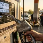 نرخ سوم بنزین وارد مرحله اجرایی شد / بنزین ۵ هزار تومانی برای این افراد شارژ می‌شود