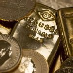 قیمت طلای جهانی امروز ۱۴ آذر ۱۴۰۴ / بازار طلا در انتظار تصمیم فدرال‌رزرو